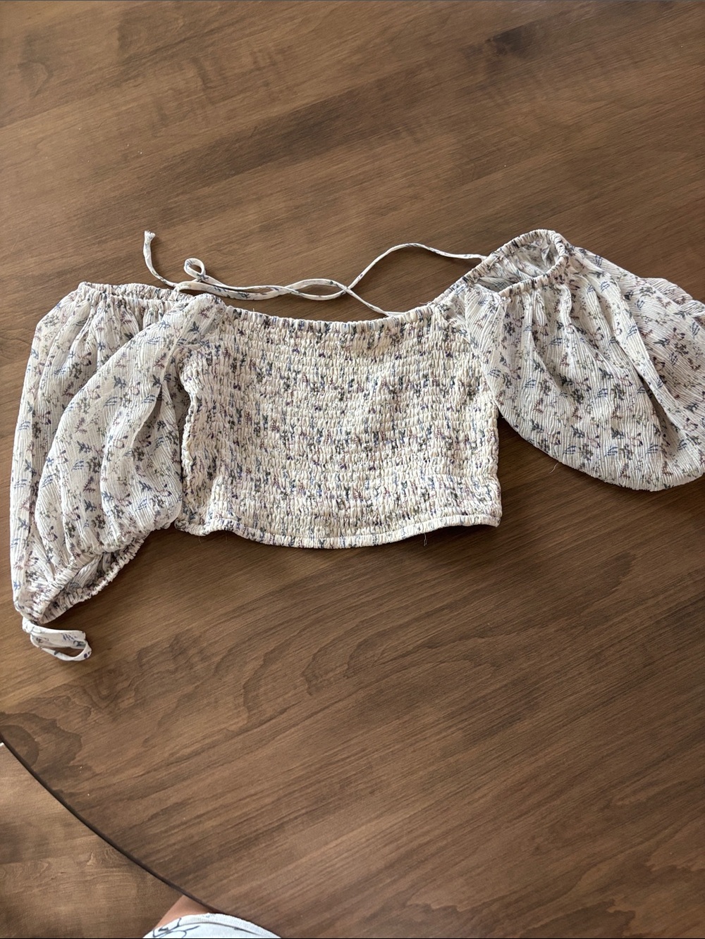 By Together Cream Floral Smocked Puff Sleeve Crop Top